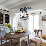 Elegance Villa